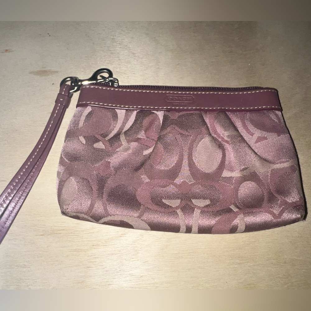 Coach Mauve Patterned Wristlet
